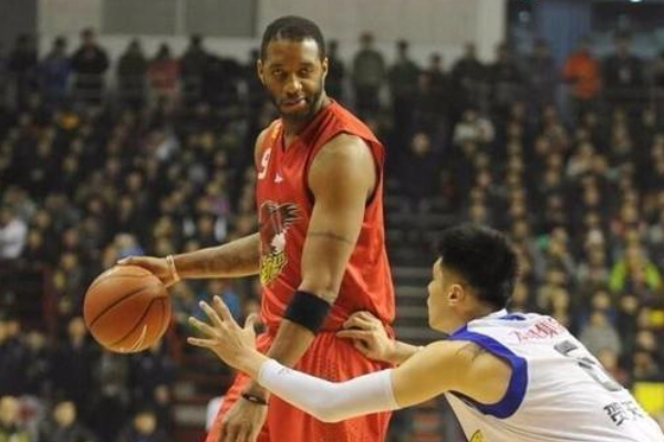 CBA歷史上哪位外援給中國球隊(duì)帶來最大幫助？